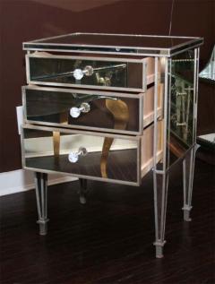  Venfield Pair of 3 Drawer Silver Trim Mirrored Nightstands - 3108268