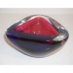 Venini Venini 1970s Italian Murano Glass Triangular Magenta and Blue Murano Glass Bowl - 1660463