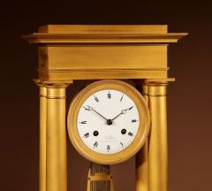  Verdi re Interesting French Charles X very fine original gilded portico clock circa 1830 - 3274608