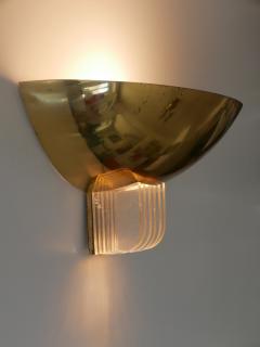  Vereinigte Werkst tten Elegant Brass Lucite Sconce by Vereinigte Werkst tten Germany 1960s - 2610076