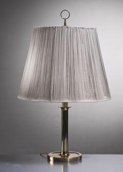  Vereinigte Werkst tten F r Kunst Im Handwerk One of three large Vereinigte Werkst tten brass table lamps - 2128482