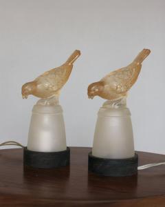  Verlys Glass Pair of Fine French Art Deco Bird Night Lights in Molded Glass by Verlys - 4222307