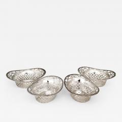  Wallace Silversmiths Inc Antique Sterling Silver nut Candy Dishes by Wallace Set of 4 - 144317