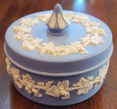  Wedgwood Wedgwood Jasperware Pale Blue Small Circular Lidded Vanity Box - 4270131