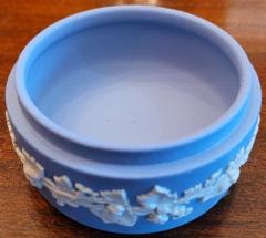  Wedgwood Wedgwood Jasperware Pale Blue Small Circular Lidded Vanity Box - 4270137