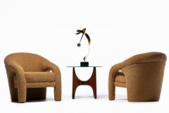  Weiman Pair of Weiman Post Modern Lounge Chairs Newly Upholstered in Latte Boucl  - 2630041