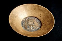  Werkst tte Carl Aub ck Brass bowl with an inset medallion by Werkst tte Carl Aub ck - 4505583
