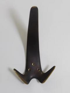  Werkst tte Carl Aub ck Carl Aubock Two Large Brass Double Wall Coat Hooks 4056 Austria 1950s - 4064758