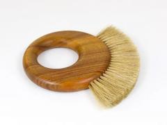  Werkst tte Carl Aub ck Large Carl Aubock Midcentury Walnut Ring Clothes Brush Austria 1950s - 4062571