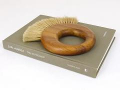  Werkst tte Carl Aub ck Large Carl Aubock Midcentury Walnut Ring Clothes Brush Austria 1950s - 4062625