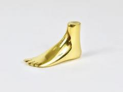  Werkst tte Carl Aub ck Signed Carl Aub ck Midcentury Brass Foot Paperweight Handmade Sculpture - 4055598