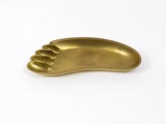  Werkst tte Hagenauer Wien Werkst tte Hagenauer Sculptural Foot Bowl or Tray Midcentury Brass Austria - 4062665