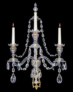  Werner Mieth A PAIR OF NEOCLASSICAL CUT GLASS WALL LIGHTS ATTRIBUTED TO WERNER MIETH - 3787934