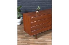  Westnofa Furniture Mid Century Modern Walnut 8 Drawer Dresser by Westnofa - 3979191