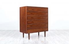  Westnofa of Norway Mid Century Modern Walnut Chest of Drawers by Westnofa - 2252361