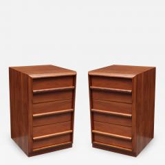  Widdicomb Furniture Co Pair Modernist Three Drawer Cabinets - 392340