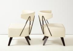  William Haines Inc Pair of Klismos Chairs in the Style attributed to Billy Haines  - 2233534