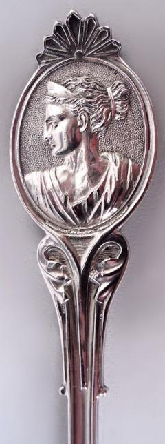  Wood Hughes Wood Hughes Medallion Diana Coin Silver Pie Server - 4416665