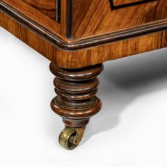  Wright and Mansfield An olivewood pedestal desk attributed to Wright and Mansfield - 2636744