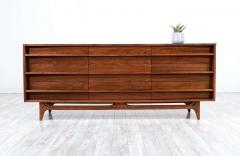  Young Manufacturing Company Mid Century Modern Curved Front Walnut Dresser by Young Furniture Company - 2287542