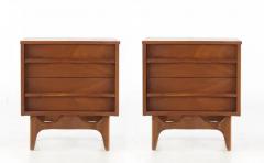  Young Manufacturing Company Pair of Young Manufacturing Carved Walnut Nightstands or End Tables MCM - 4046817