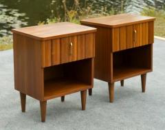  Young Manufacturing Company Pair of Young Manufacturing Walnut Brass Nightstands or End Tables MCM - 3833407