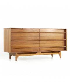  Young Manufacturing Company Young Manufacturing Mid Century Curved Front Walnut 6 Drawer Dresser - 3092215