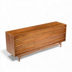  Young Manufacturing Company Young Manufacturing Mid Century Lowboy Dresser - 4437523