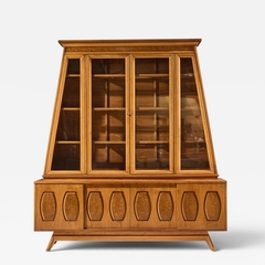  Young Manufacturing Company Young Manufacturing Mid Century Walnut Burlwood Sliding Door Credenza and Hutch - 4701007