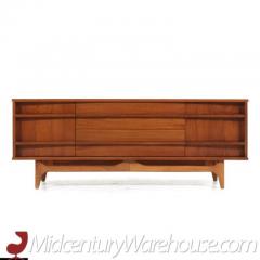  Young Manufacturing Company Young Manufacturing Mid Century Walnut Curved Buffet and Hutch - 3462939