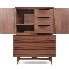  Young Manufacturing Company Young Manufacturing Mid Century Walnut Curved Front Highboy Dresser - 3864839