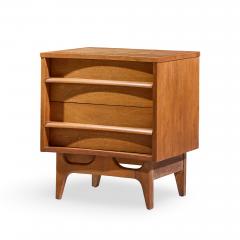  Young Manufacturing Company Young Manufacturing Mid Century Walnut Curved Front Nightstands Pair - 4563738
