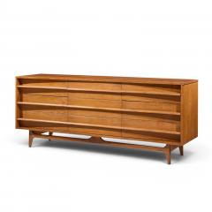  Young Manufacturing Company Young Manufacturing Mid Century Walnut Curved Lowboy Dresser - 4576650