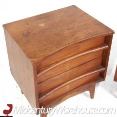  Young Manufacturing Company Young Manufacturing Mid Century Walnut Curved Nightstands Pair - 3392952