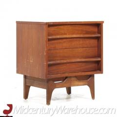  Young Manufacturing Company Young Manufacturing Mid Century Walnut Curved Nightstands Pair - 3392979