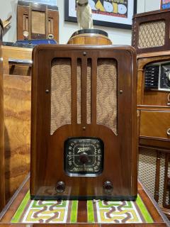  Zenith Electronics 1937 Zenith 5 R 135 Walnut Tombstone Tube Radio Restored with Bluetooth - 4776256