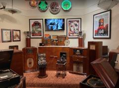  Zenith Electronics 1937 Zenith 6 S 128 Tombstone Walnut Tube Radio Restored with Bluetooth - 4776228