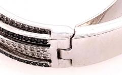  de Grisogono Allegra de Grisogono Style White and Colored Black Diamond Bangle 14 Karat - 2712615