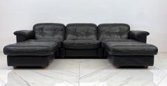  de Sede De Sede DS 101 James Bond Reclining Leather 3 Seat Sofa With 2 Ottomans - 3849281