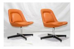  formA Brazilian Mid Century Set of Two Swivel Chairs by Forma c 1970s - 3761420