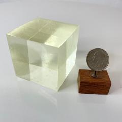  iGuzzini Harvey Guzzini Guzzini Vintage LUCITE Paperweight Geometric Cube 1970s Mod Desk Accessory - 2140929