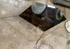  ma 39 Italian Rhomboidal sculptural brass and glass coffee table  - 1171511