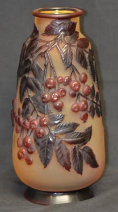  mile Gall Galle Vase Blow Out Overlay Glass Cherry Vase - 4295224