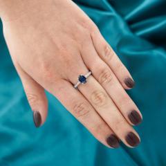 1 5 Carat Deep Blue Sapphire Diamond Cathedral 18K Gold Ring - 4012739