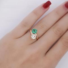 1 84 Carat Square Emerald Round Diamond 18K Gold Toi et Moi Bypass Ring - 3896498