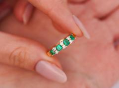 1 Carat TW Square Natural Emerald and Diamond 5 stone Band Ring in 14K Gold - 3505153