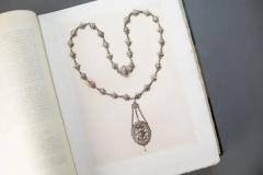 1 Volume J P Morgan Catalogue of the Collection of Jewels and Precious Art - 3456038