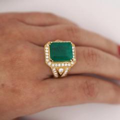 10 Carat Colombian Emerald Diamond Halo Split Shank in 18K Gold Statement Ring - 3919010