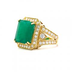 10 Carat Colombian Emerald Diamond Halo Split Shank in 18K Gold Statement Ring - 3919014