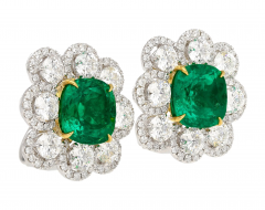 10 Carat Colombian Emerald GRS Certified Cushion Cut Minor Oil Diamond Earrings - 3642166